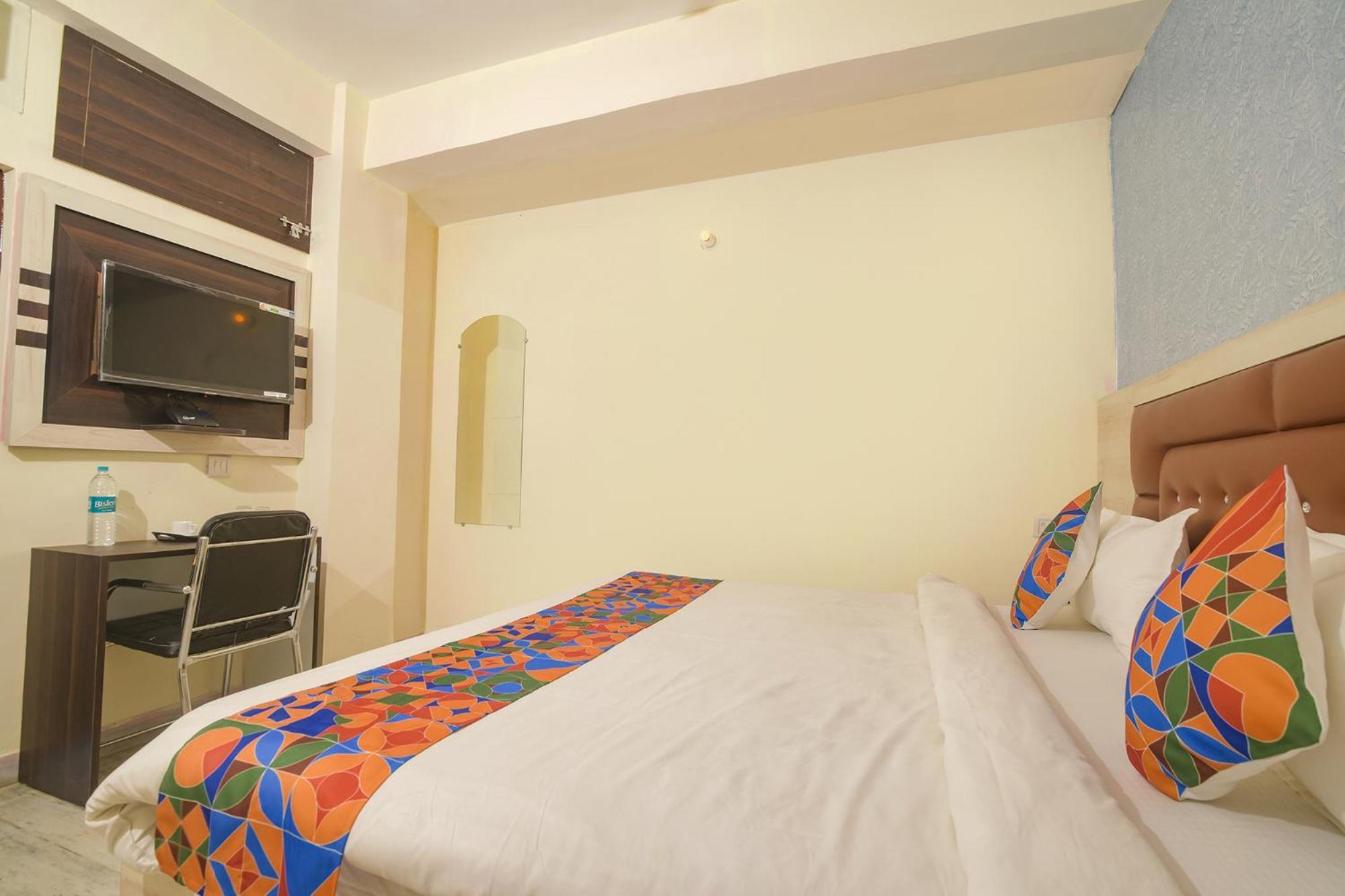 Fabhotel Magadh Crystal Patna  Bagian luar foto