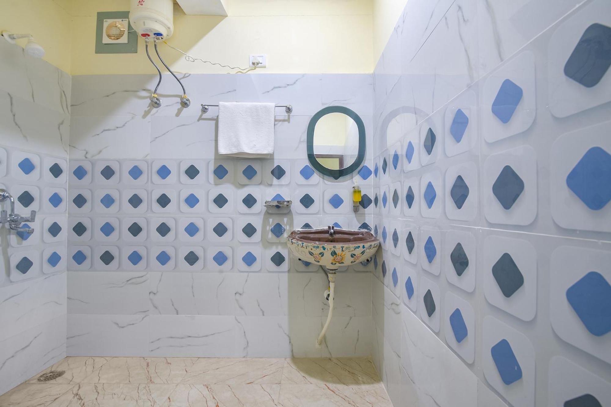 Fabhotel Magadh Crystal Patna  Bagian luar foto