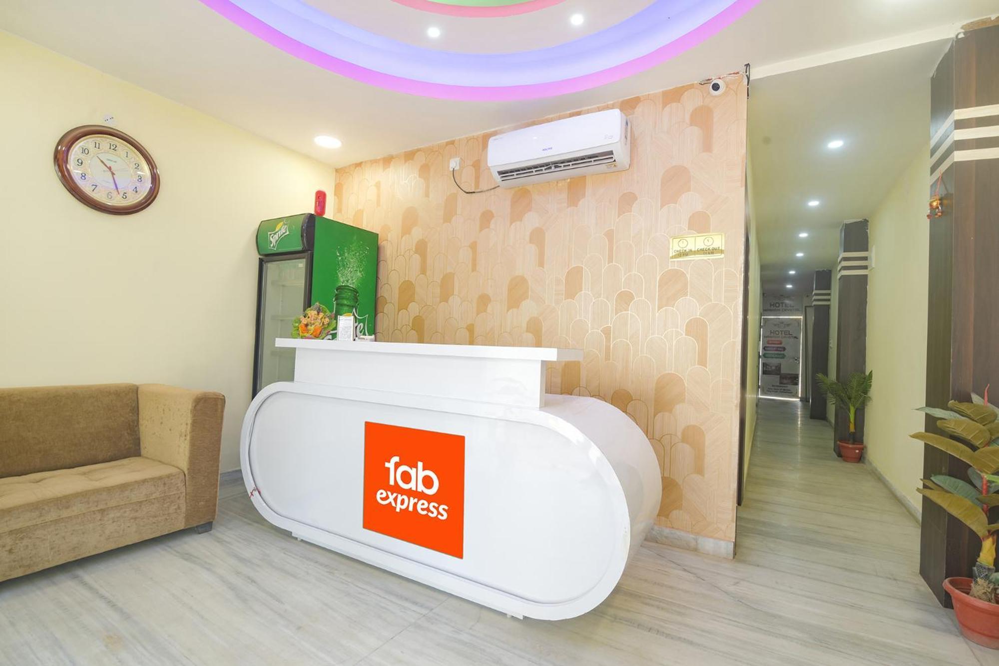 Fabhotel Magadh Crystal Patna  Bagian luar foto