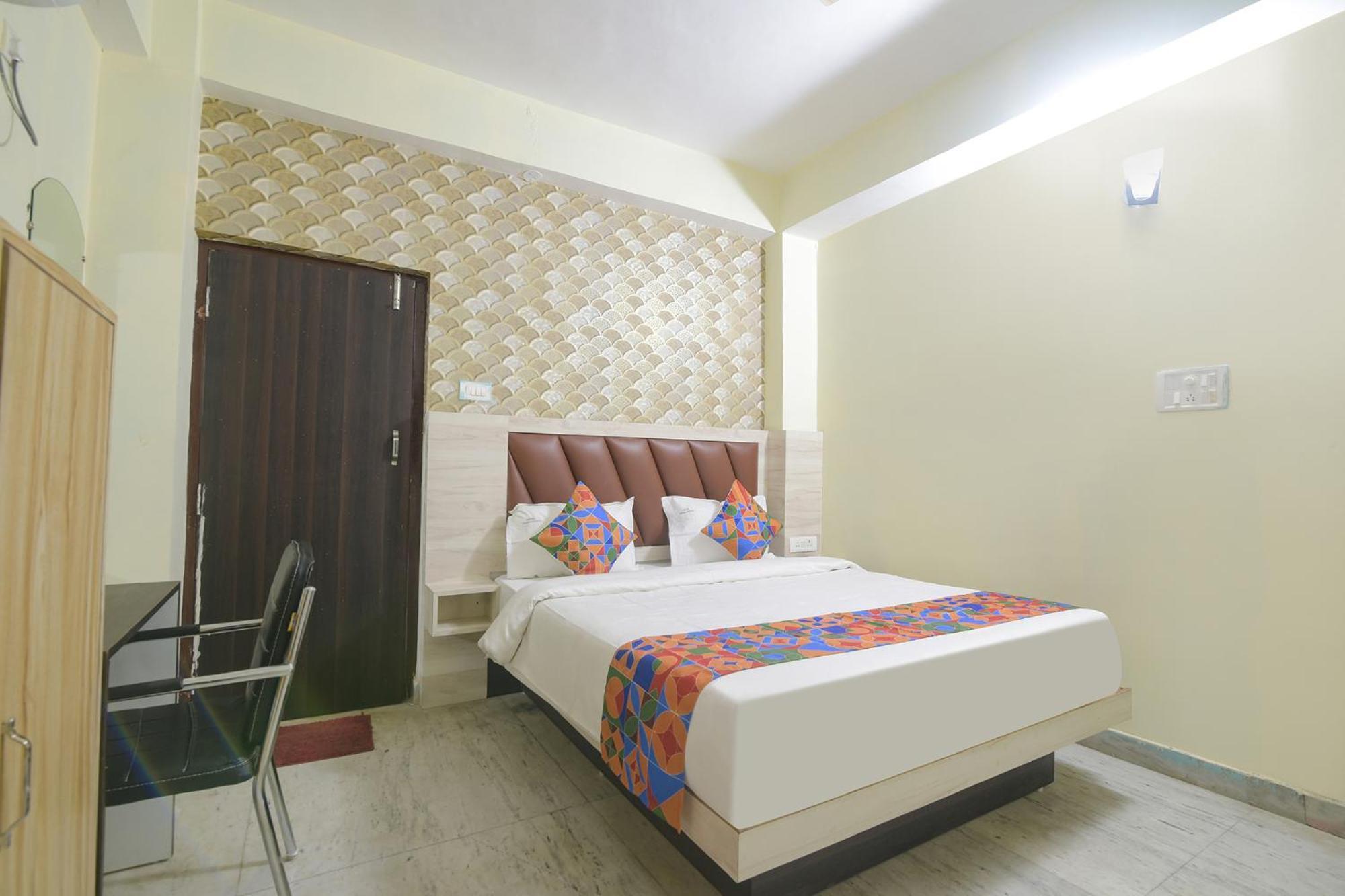 Fabhotel Magadh Crystal Patna  Bagian luar foto