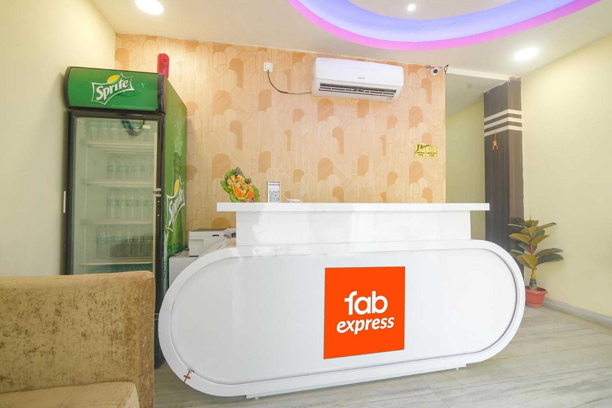 Fabhotel Magadh Crystal Patna  Bagian luar foto